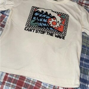 Boys Old Navy Catch the wave graphic tee - 6/7